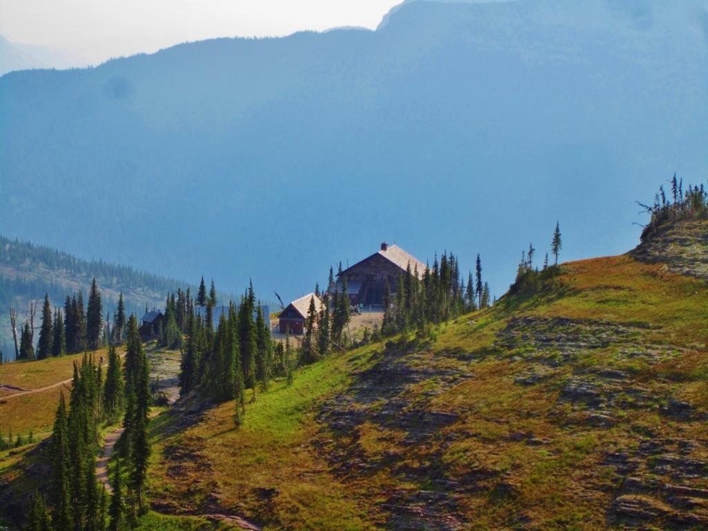 Dancing Bears Inn East Glacier Park Village Exterior foto